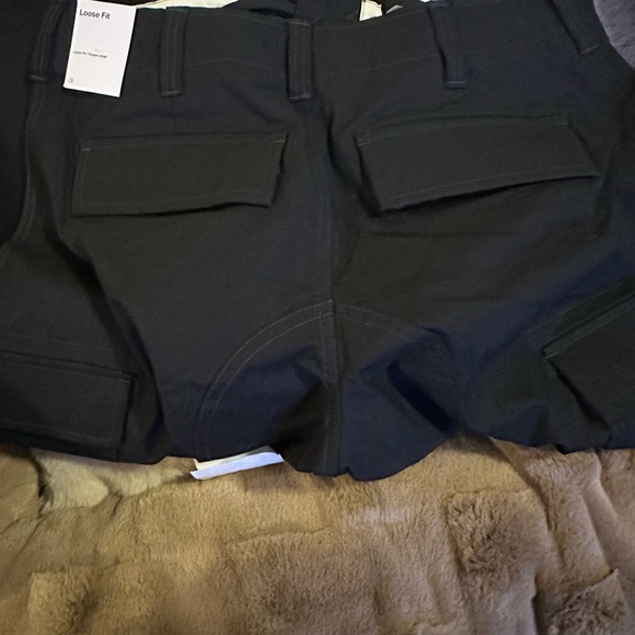 👖🔥 Brand New Nike Swoosh Pants with Combat Side Pockets – Must-Have Deal! 🔥👖 - Picture 4 of 6